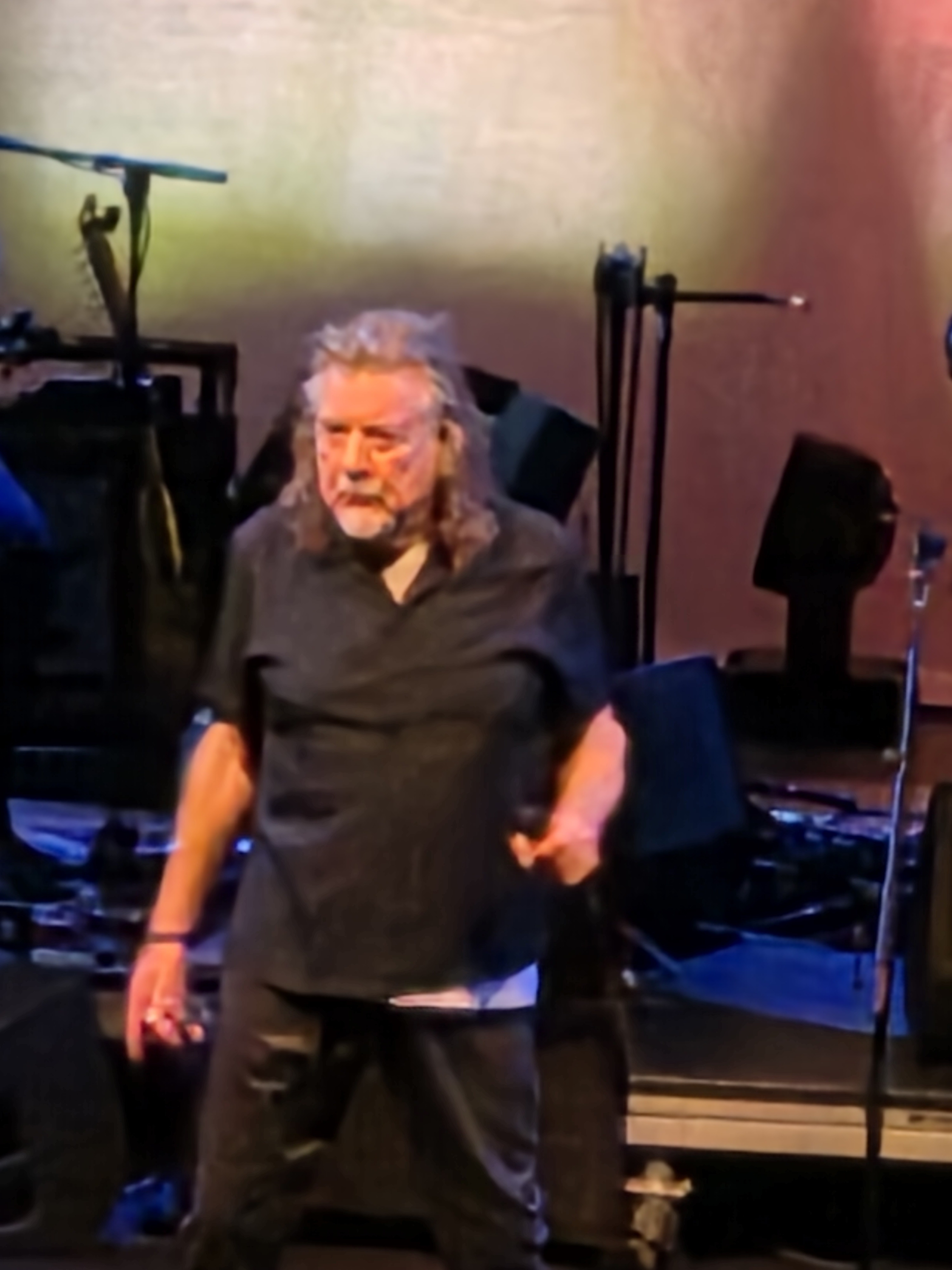 RobertPlantAndSavingGrace2025-11-15CaulkinsOperaHouseDenverCO (6).jpg